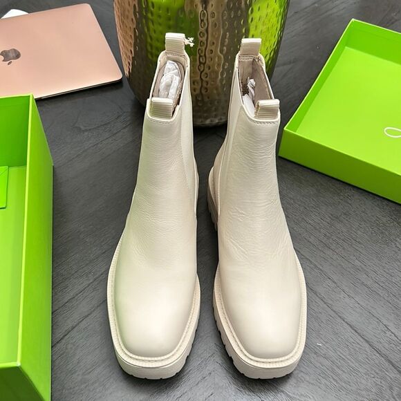 SAM EDELMAN LAGUNA CHELSEA BOOT - Picture 5 of 9